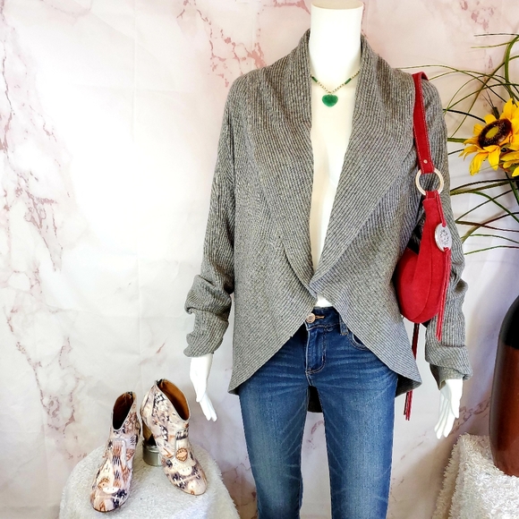 Anthropologie Sweaters - Anthropologie Michael Stars Cashmere blend cardi